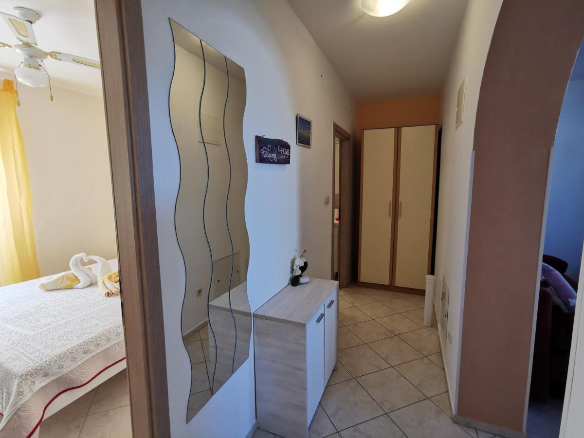 Apartments With A Swimming Pool Punat, Krk - 5378 Extérieur photo